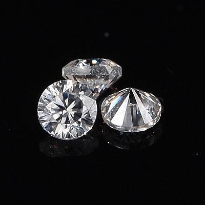 White D Color Round Cut Loose Moissanite Stones RGLA-WH0016-01E-1