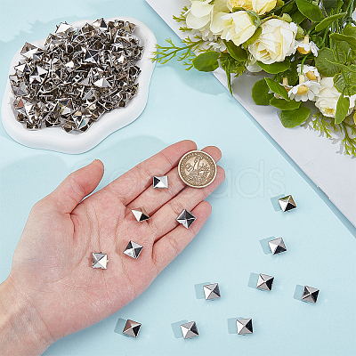200Pcs Iron Studs Rivets IFIN-GF0001-63P-1