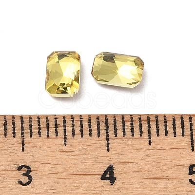 Glass Rhinestone Cabochons RGLA-P037-04A-D226-1