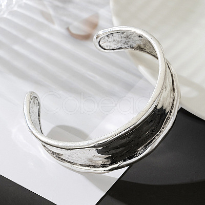Retro Alloy Cuff Bangles for Women FS-WG88BAD-01-1
