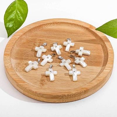 Natural White Shell Pendants PW-WG99836-01-1