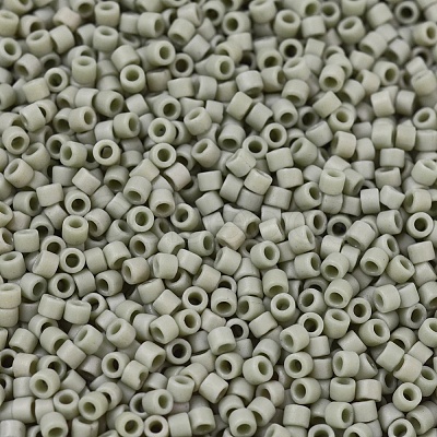 MIYUKI Delica Beads SEED-X0054-DB2282-1