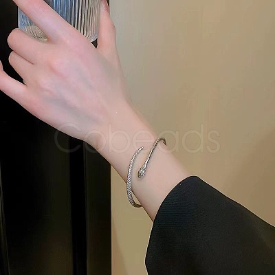 Alloy Cuff Bangles for Women FS-WGE8895-01-1