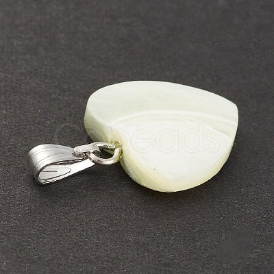 Natural Trochid Shell/Trochus Shell Pendants SSHEL-K027-09-1