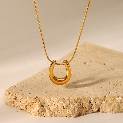 Stylish 304 Stainless Steel U-shaped Horseshoe Pendant Round Snake Chain Necklaces for Women LH2412-1