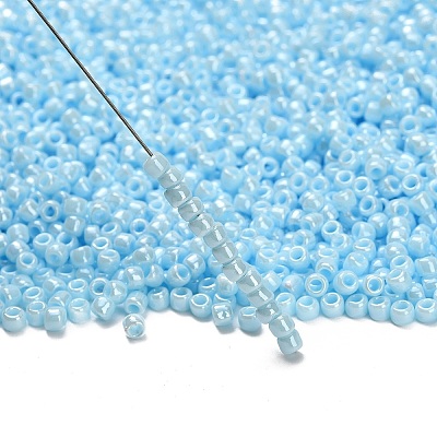TOHO 8/0 Round Beads SEED-XTR08-0124-1