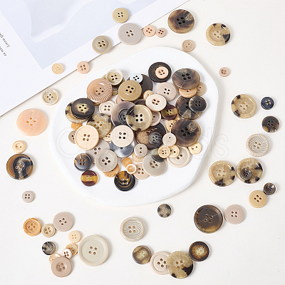 Resin Buttons BUTT-WH20002-07H-1