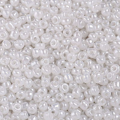 8/0 Glass Seed Beads SEED-US0003-3mm-141-1