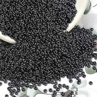 TOHO 8/0 Demi Round Beads SEED-DR08-0090-1