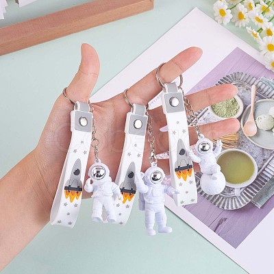 3Pcs Astronaut Keychain Cute Space Keychain for Backpack Wallet Car Keychain Decoration Children's Space Party Favors JX317C-1