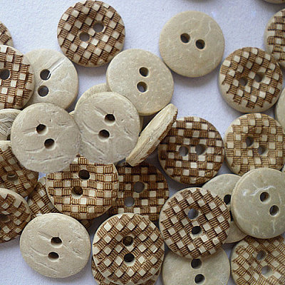 Carved 2-hole Basic Sewing Button with Checked Patterns NNA0YYB-1